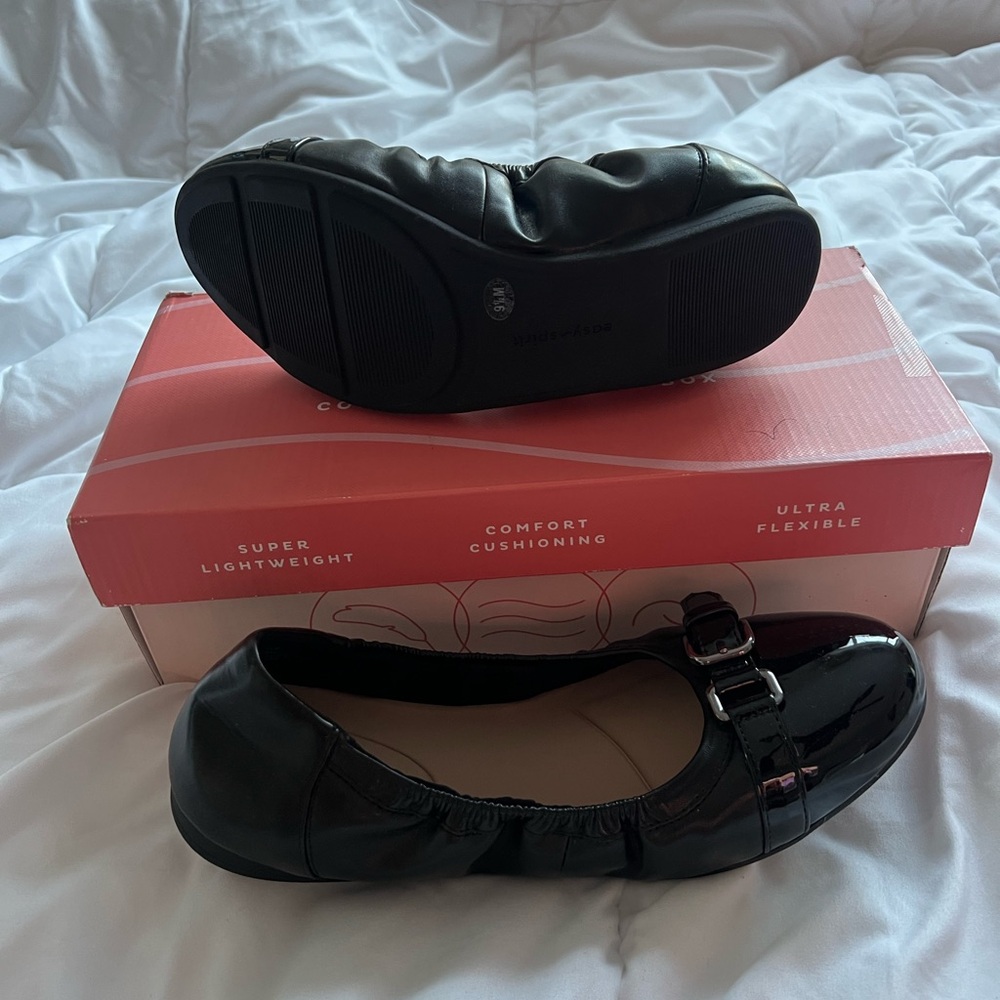 Easy Spirit Women’s Kenna Slip-On Ballet Flats